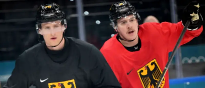 Deutscher Eishockey-Star Nico Sturm kritisiert Eisqualität in Mailand als 'brutal weich'