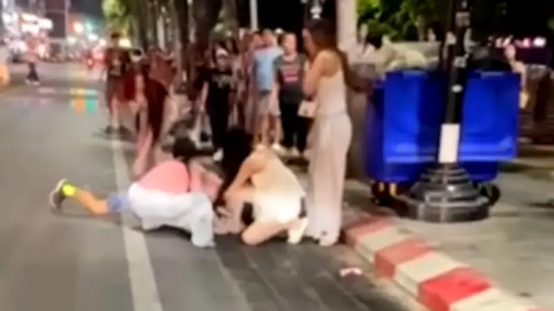 Deutscher Tourist in Thailand von Transfrauen brutal verprügelt