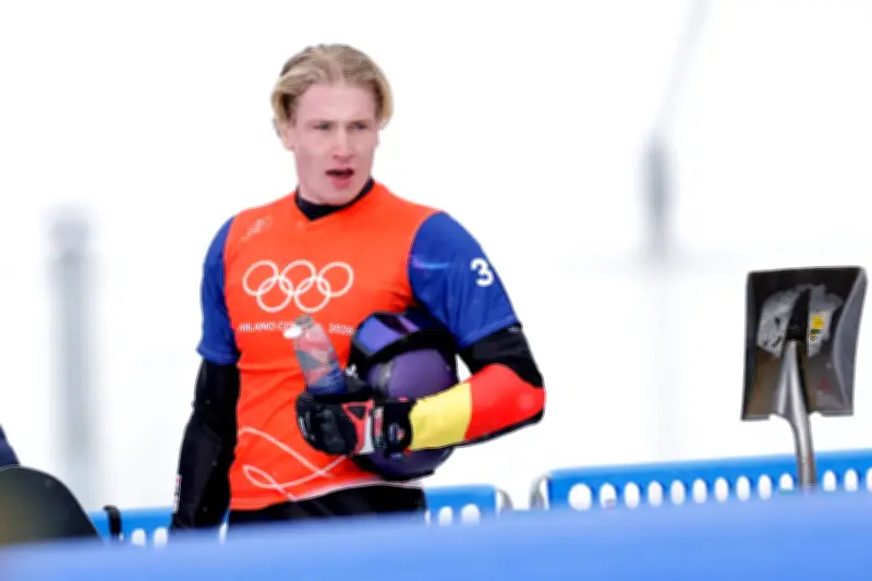 Deutsches Snowboard-Duo kollidiert bei Olympia: Medaillentraum geplatzt