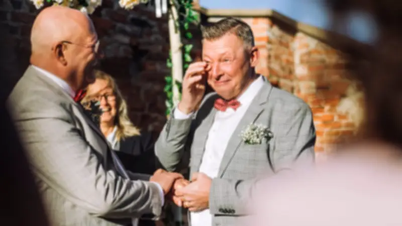 Deutschlands progressive Paradoxie: Warum der Siegeszug der Minderheiten nicht zur Zufriedenheit führt