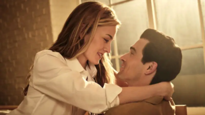 Die Tragödie von JFK Jr. & Carolyn Bessette: Ryans Murphys Serie 'Love Story' entfacht Debatten