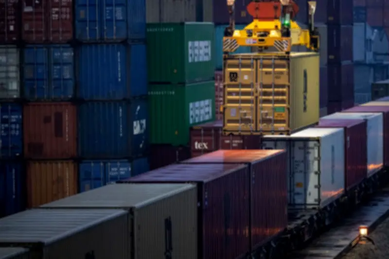 DIHK-Konjunkturbericht: Deutsche Wirtschaft bewegt sich nur in Trippelschritten