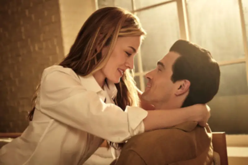 Disney+ Serie beleuchtet tragische Liebe von JFK Junior und Carolyn Bessette