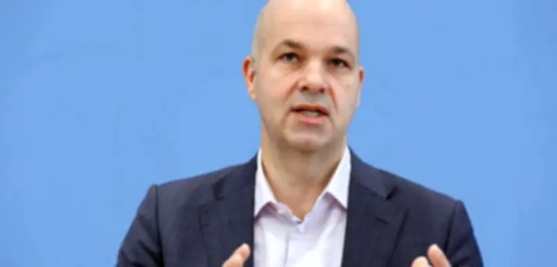 DIW-Präsident Fratzscher warnt vor Mehrwertsteuererhöhung auf 21 Prozent