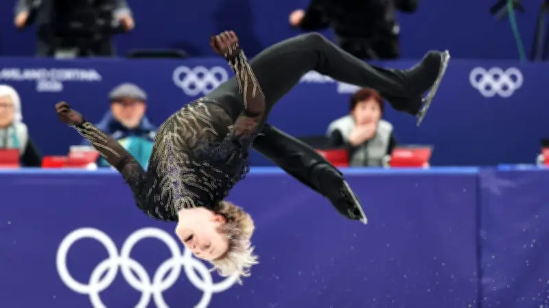 Djokovic staunt: Rückwärtssalto nach 48-jährigem Verbot im Eiskunstlauf