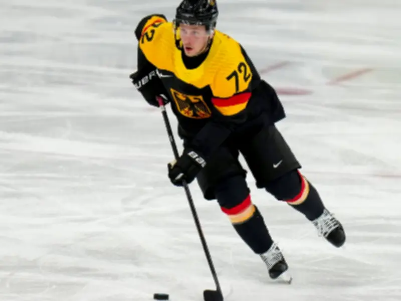 Dominik Kahun sieht großes Potenzial im DEB-Team und fordert Mannschaftsleistung