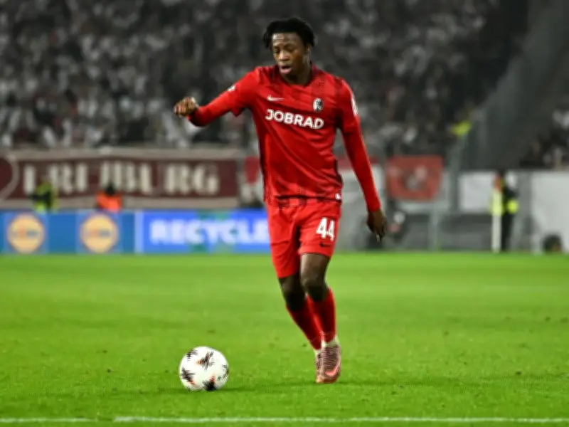 Dreifache Sperre für Freiburgs Manzambi nach rohem Foul gegen Bremen