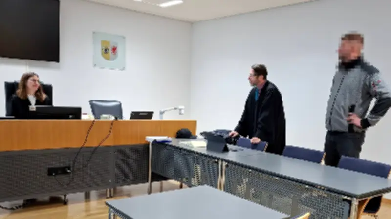 „Drinnen war es ganz leise“: Raserei mit Sohn (8) im 600-PS-Auto führt zu dreimonatigem Fahrverbot