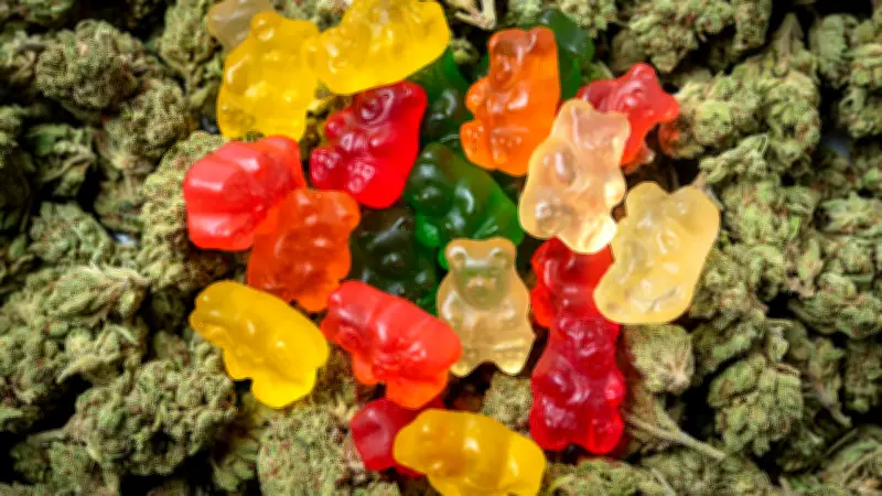 Drogen-Gummibärchen auf British-Airways-Flug: Crew vergiftet – Passagier gesucht