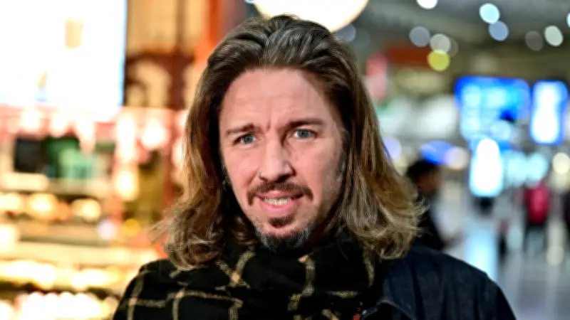 Dschungelcamp-Wiedersehen: Zietlow verteidigt Sieger Ofarim, Ballack sucht Versöhnung