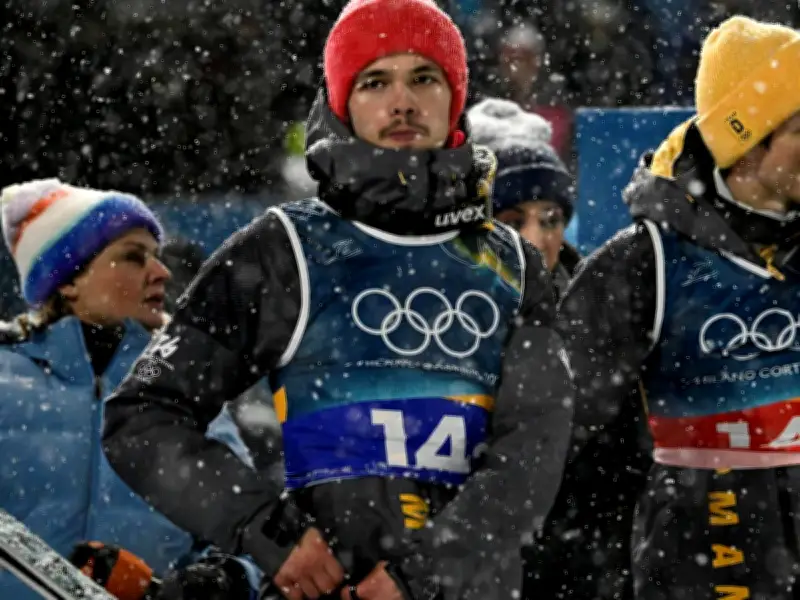 DSV-Sportdirektor Hüttel nach olympischem Skisprung-Abbruch "richtig, richtig sauer"