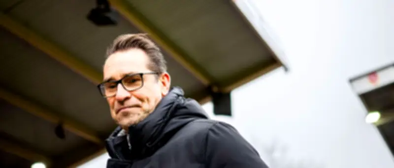 Duisburg-Manager Preetz erleidet Ski-Unfallverletzung in Österreich