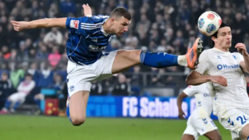 Dzeko dominiert die 2. Liga: Sieben Scorerpunkte in fünf Spielen für Schalke