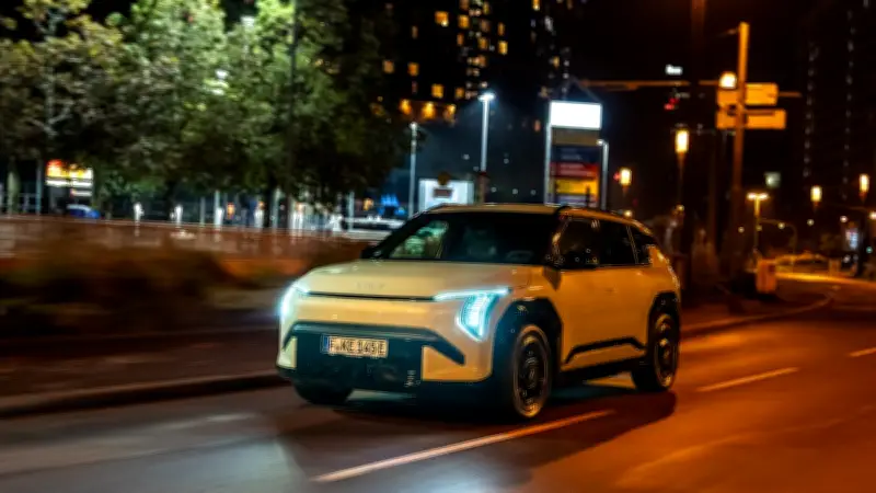 E-Autos erleben Aufschwung bei Privatkäufern: HUK E-Barometer zeigt steigende Umstiegsquote