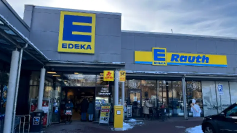 Edeka Sternberg expandiert: Neuer Getränkemarkt, erweitertes Sortiment und Modernisierung