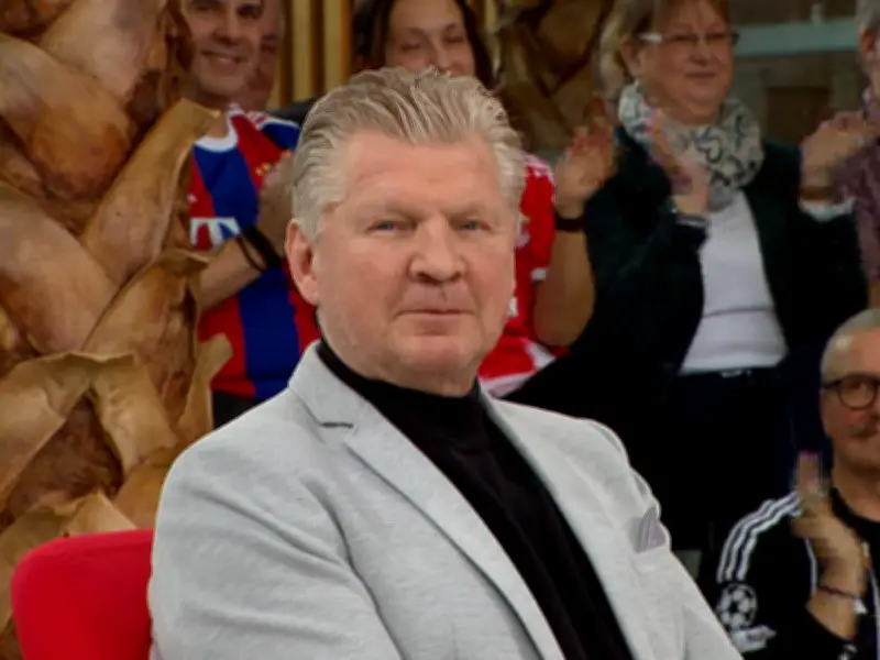 Effenberg schlägt HSV-Keeper Heuer Fernandes als WM-Backup für DFB-Team vor