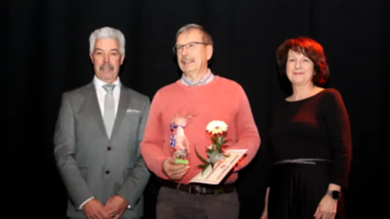 Eggesin bereitet Ehrung verdienter Ehrenamtlicher vor: Sozialausschuss tagt