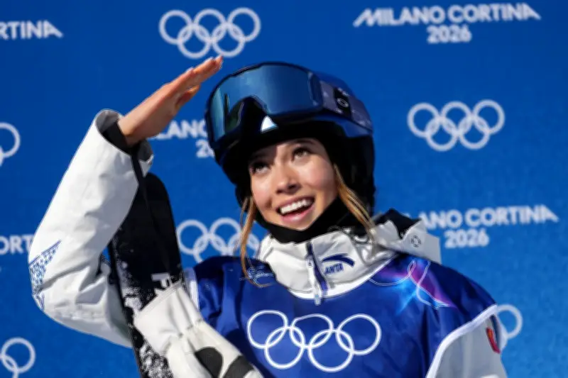 Eileen Gu triumphiert bei Olympia: Gold in der Halfpipe trotz Wetterchaos