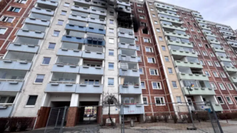 Eine Woche nach tödlicher Explosion in Rostock: Ursache weiter unklar, Wiro hilft Mietern