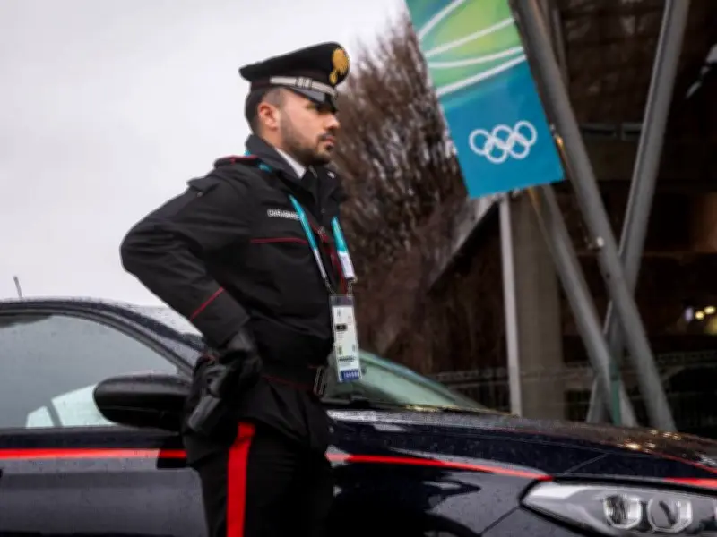 Eishockey-Fan nach 16 Jahren Flucht bei Olympia-Besuch in Mailand festgenommen