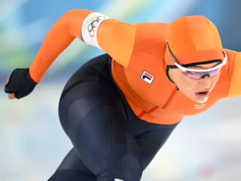 Eisschnelllauf: Kok triumphiert mit Olympia-Rekord - Leerdam holt Silber