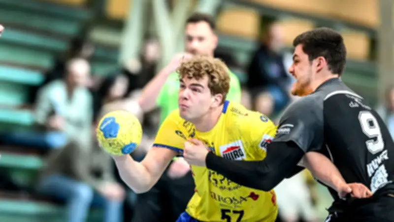Empor Rostock U23 unterliegt knapp dem Spitzenreiter Werder in der Handball-Regionalliga