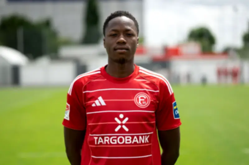 Energie Cottbus erkämpft sich Tabellenführung im Ost-Duell gegen abstiegsbedrohtes Aue