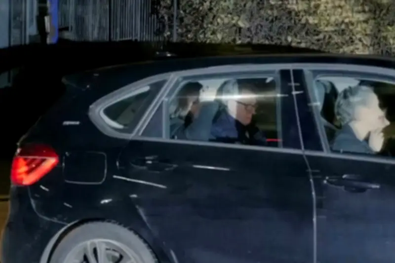 Epstein-Skandal: Britischer Ex-Minister Mandelson nach Festnahme unter Auflagen freigelassen