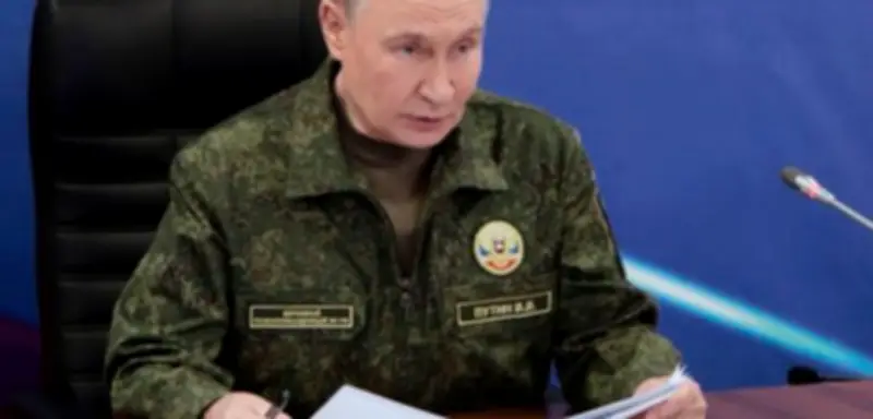 Epsteins Russland-Kontakte: Akten zeigen Bemühungen um Treffen mit Putin