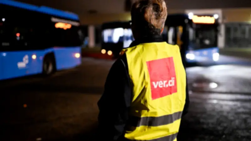 Erneuter Warnstreik bei Nahbus: Schülerverkehr in Nordwestmecklenburg massiv betroffen