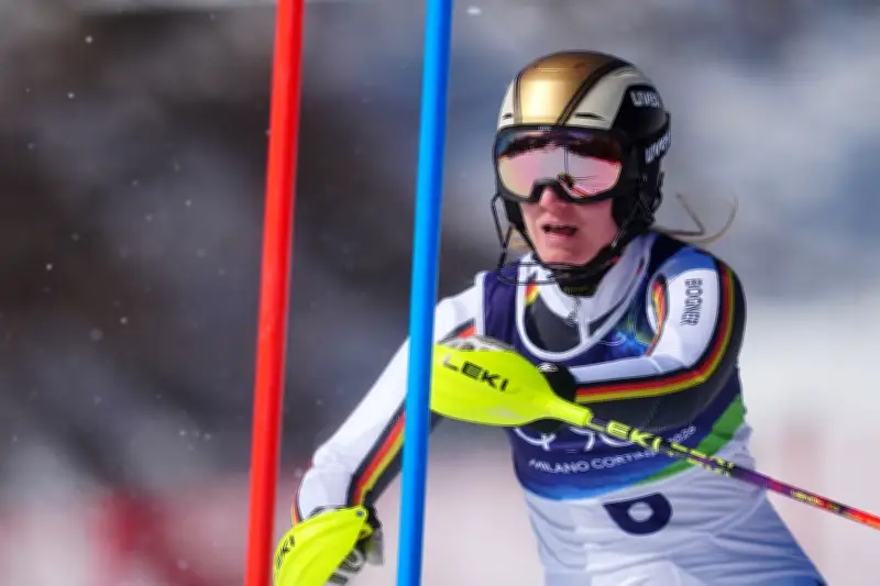 Erneutes Slalom-Drama um Lena Dürr: Aus am ersten Tor bei Olympia in Italien