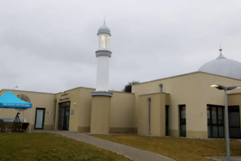 Erster Moschee-Neubau in Thüringen nach zehn Jahren eröffnet