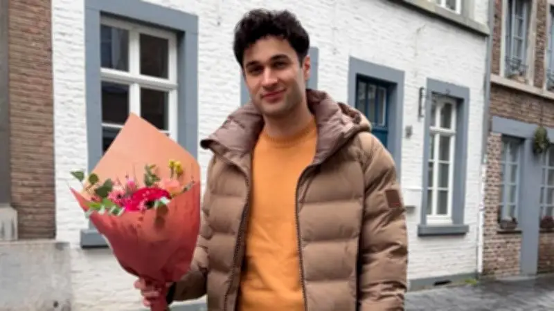 Ex-„Bachelorette“-Sieger Leander Sacher trauert um seine verstorbene Mutter