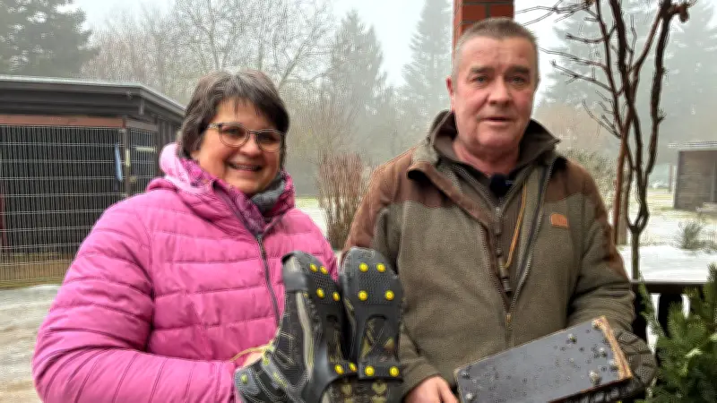 Ex-Busfahrer erfindet geniale Anti-Rutsch-Lösung für vereiste Höfe