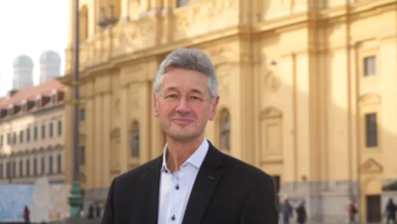 Ex-Kultusminister Piazolo: München braucht höhere Bauten und neue Verkehrskonzepte