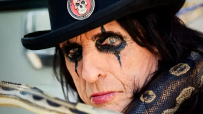 Exklusive Ticket-Verlosung: Gewinnen Sie Eintrittskarten für Alice Cooper mit DORO