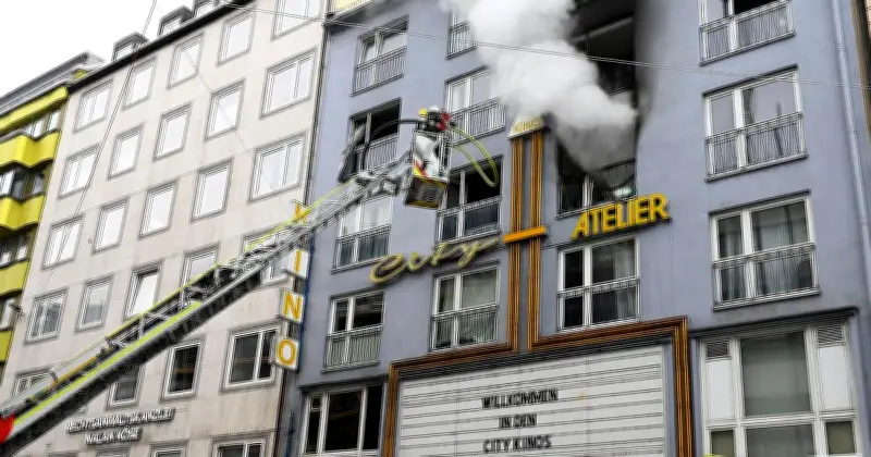 Explodierender E-Scooter-Akku löst verheerenden Wohnungsbrand in München aus
