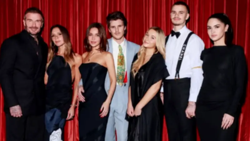 Familienfest trotz Konflikt: Beckhams feiern Cruz' Geburtstag mit Tränen und Beatles