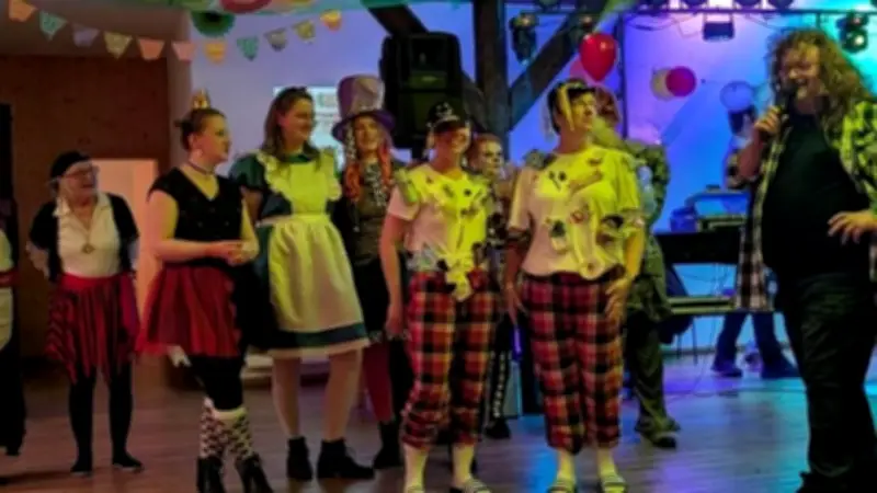 Fasching in Holdorf: Wird „Wolle“ Petry erneut die Bühne stürmen?