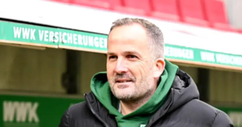 FC Augsburg vor Wolfsburg-Duell: Baum warnt vor hochkarätigem Gegner