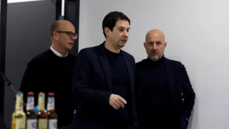 FC Saarbrücken bestätigt Umbau: Neue Führung soll Abstieg verhindern