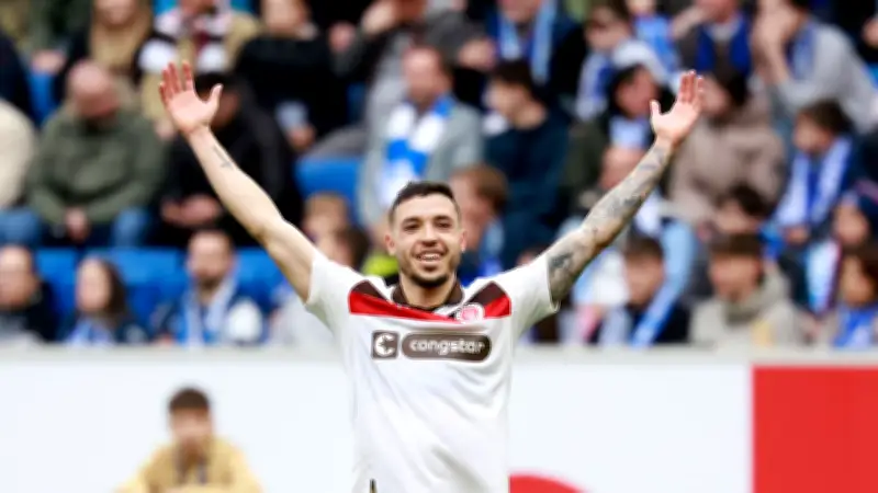 FC St. Pauli bricht Auswärtsfluch: Pereira Lage spürt Siegtor vorher und beschert ersten Dreier in der Fremde