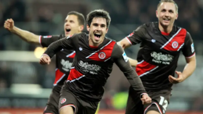 FC St. Pauli gegen Holstein Kiel: Fin Bartels' Ex-Klubs kämpfen um den Klassenerhalt