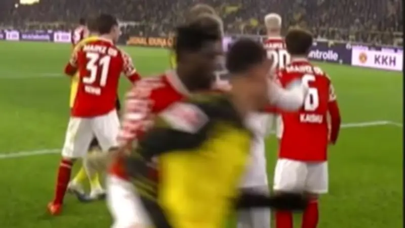 Felix Nmechas geniale Aktion vor Dortmunds 3:0 verdient besondere Erwähnung