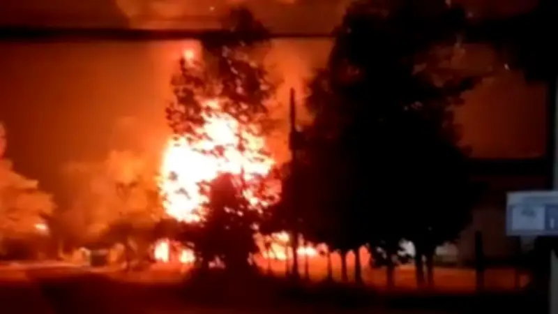 Feuer-Drama in Thailand: Heftige Explosion in Munitionslager der Grenzpolizei