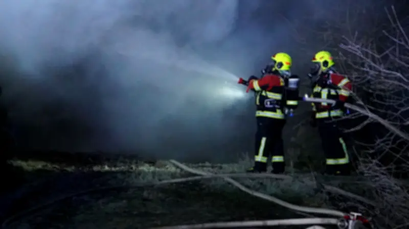 Feuerwehr-Stickeralbum: Helden des Alltags aus Nordwestmecklenburg werden Sammelobjekte