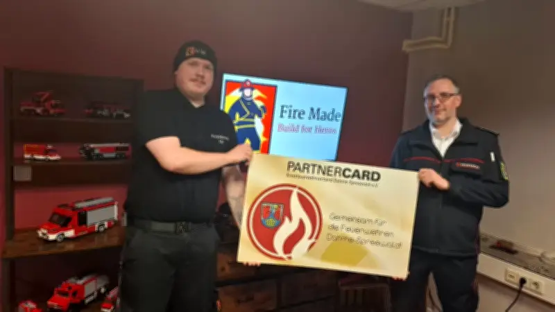 Feuerwehrmann (27) gründet Firma Fire-Made für optimale Ausrüstung von Kameraden