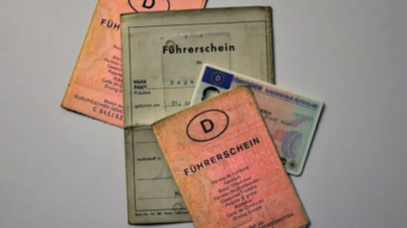 Führerscheinprüfungen erreichen 2025 historischen Höchststand mit steigenden Durchfallquoten