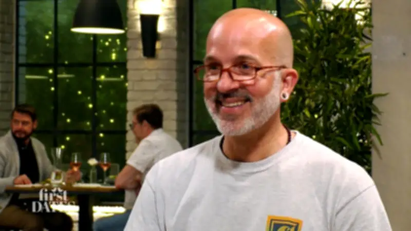 First Dates: Backpacking vs. Luxus - Scheitert die Reiselust am Komfort-Level?