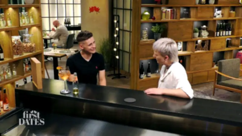 First Dates: Julian von Jans Aussehen geflasht, Jan schätzt herzliche Art